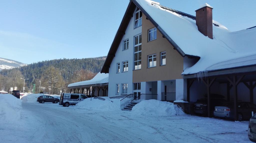 Apartman Labska Szpindlerowy Młyn Zewnętrze zdjęcie